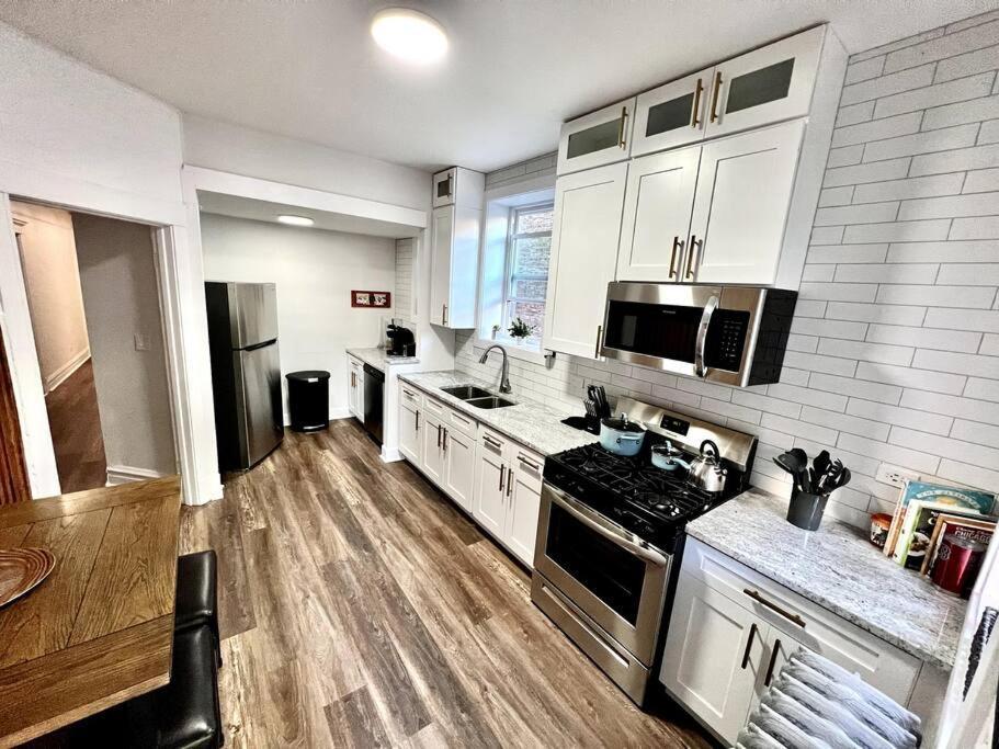 Modern Vintage 2Br Walkable To Dining & Lakefront Lejlighed Chicago Eksteriør billede